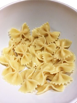 Pasta shape stickiness samples